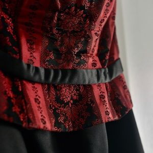 Elegant High quality gala-style Dress.